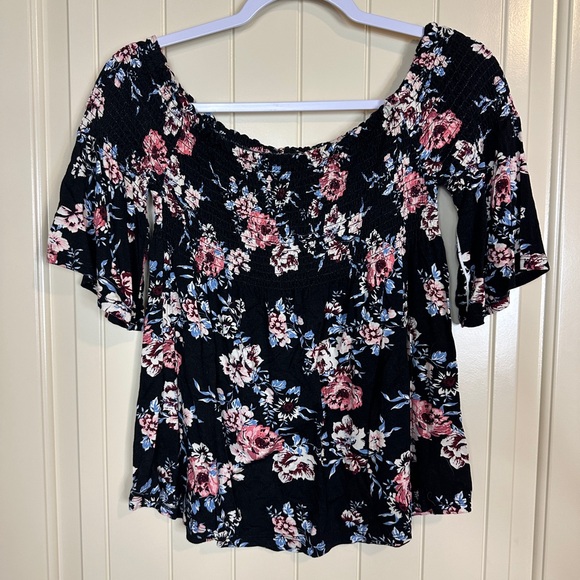 Rewind Tops - Rewind Tops Womens black floral off shoulder baby doll blouse shirt sz S‎ rayon